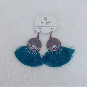 Statement Earrings ✨